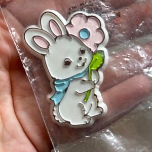 Hallmark White Bunny Rabbit Flower Lapel Pin Brooch Cute Easter Spring, Vintage
